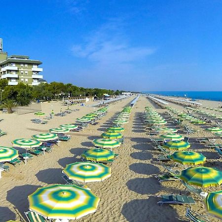 Hotel Smeraldo Giulianova Luaran gambar