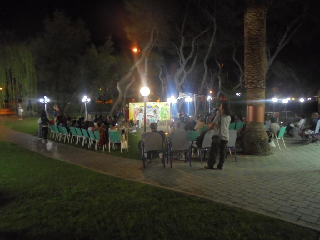 Hotel Smeraldo Giulianova Luaran gambar